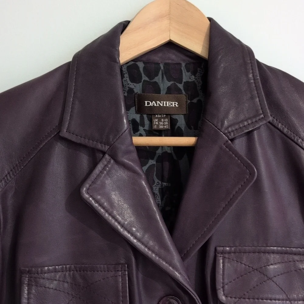Danier Y2K Plum Purple Leather Safari Field Jacket SIze XS P2P 19" - Picture 8 of 11